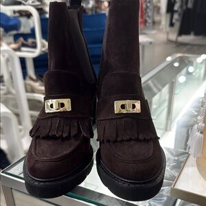 NWT Luca Grossi dark, brown kiltie fringe suede ankle boots